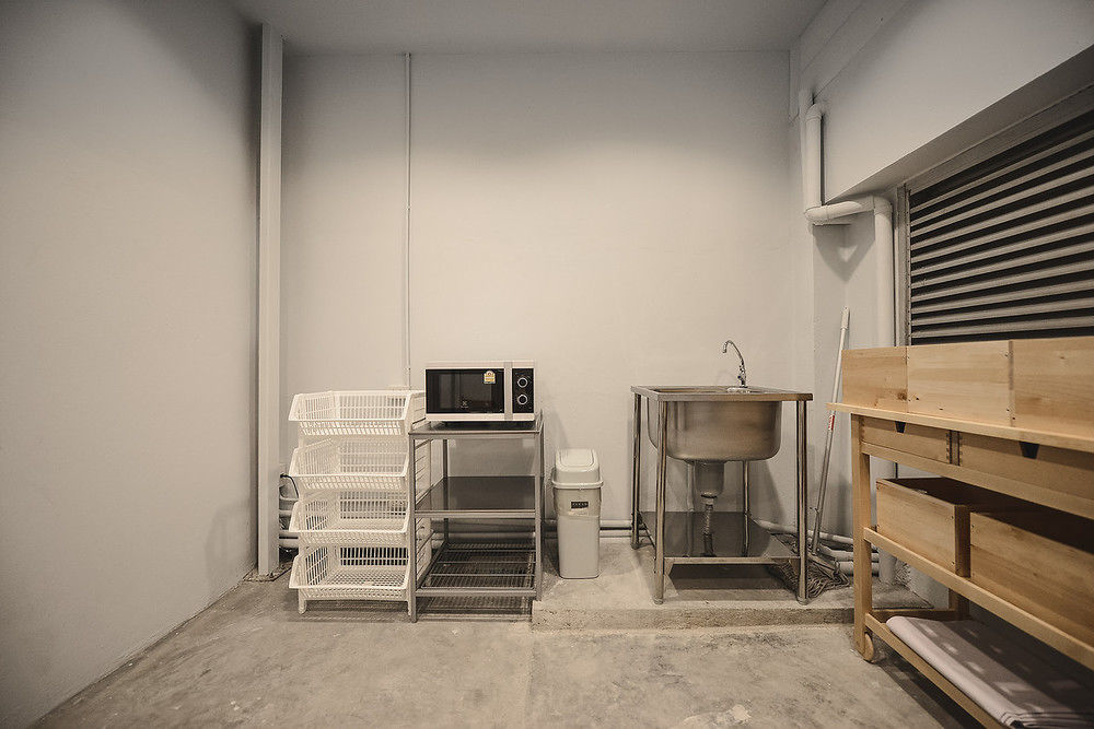 Good One Poshtel & Cafe Bar Hostel Bangkok Bagian luar foto